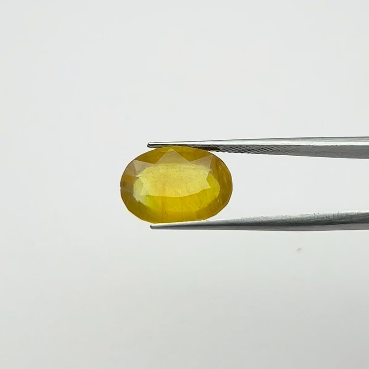 Yellow Sapphire | 10.00 Ratti