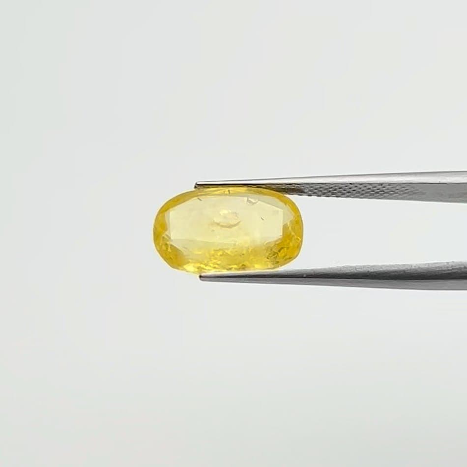 Yellow Sapphire | 6.00 Ratti