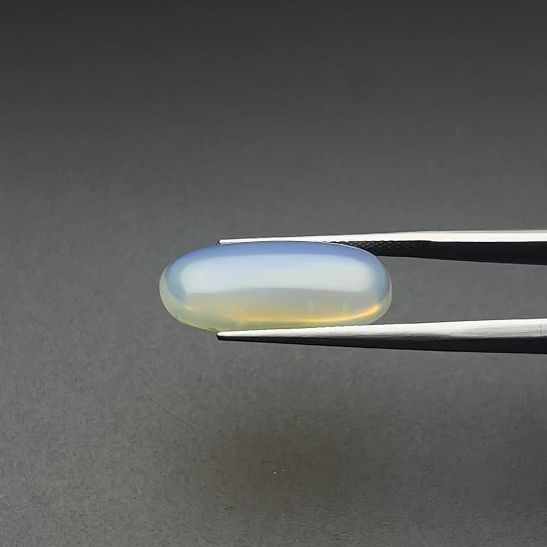 Fire opal I 8.25-Ratti