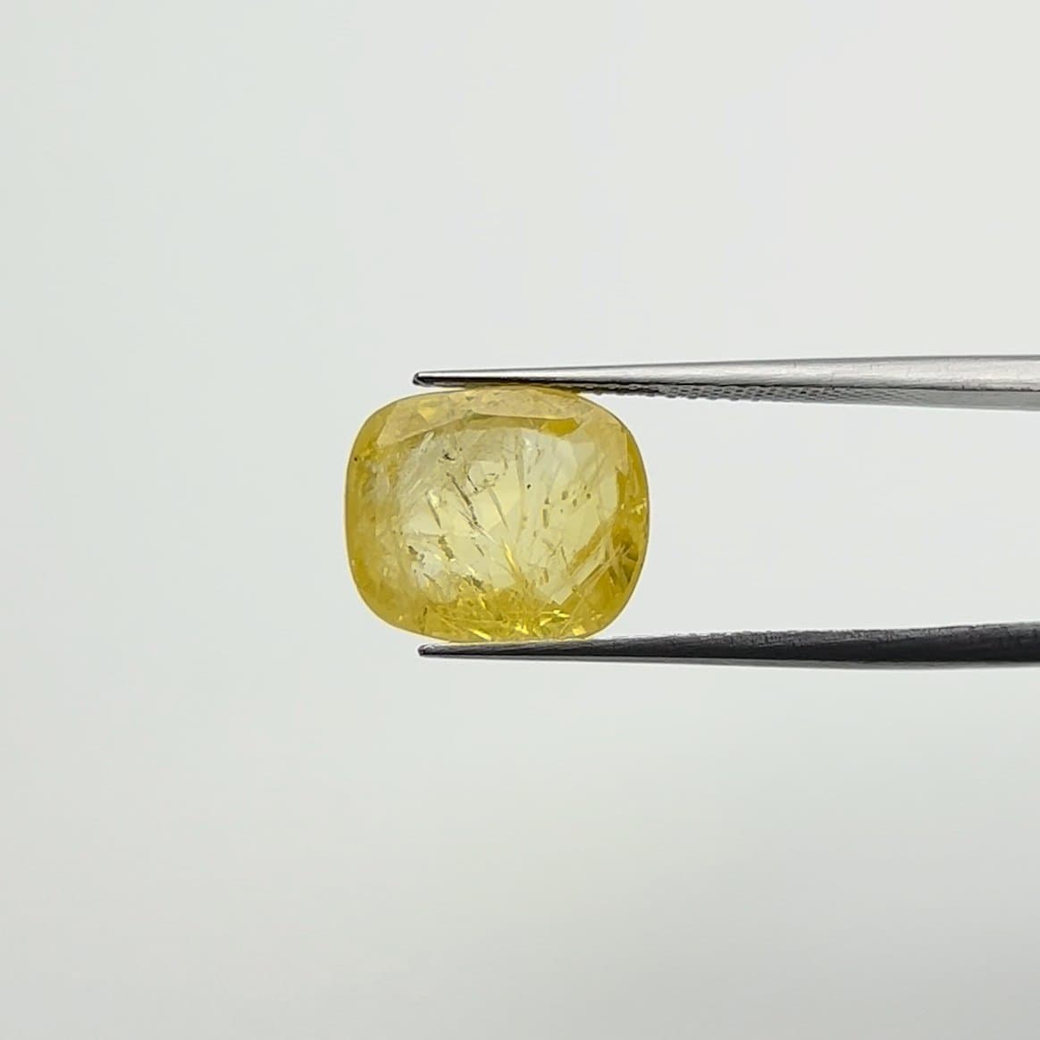 Yellow Sapphire | 7.00 Ratti