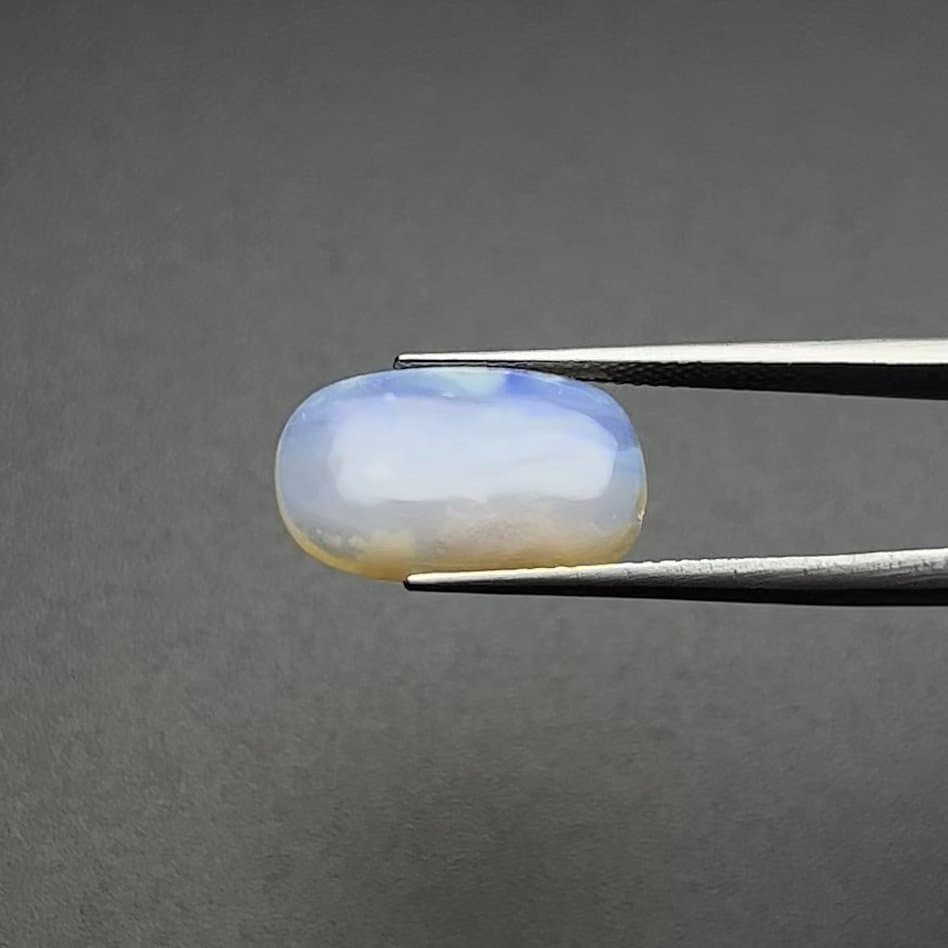 Fire opal I 5.50 Ratti