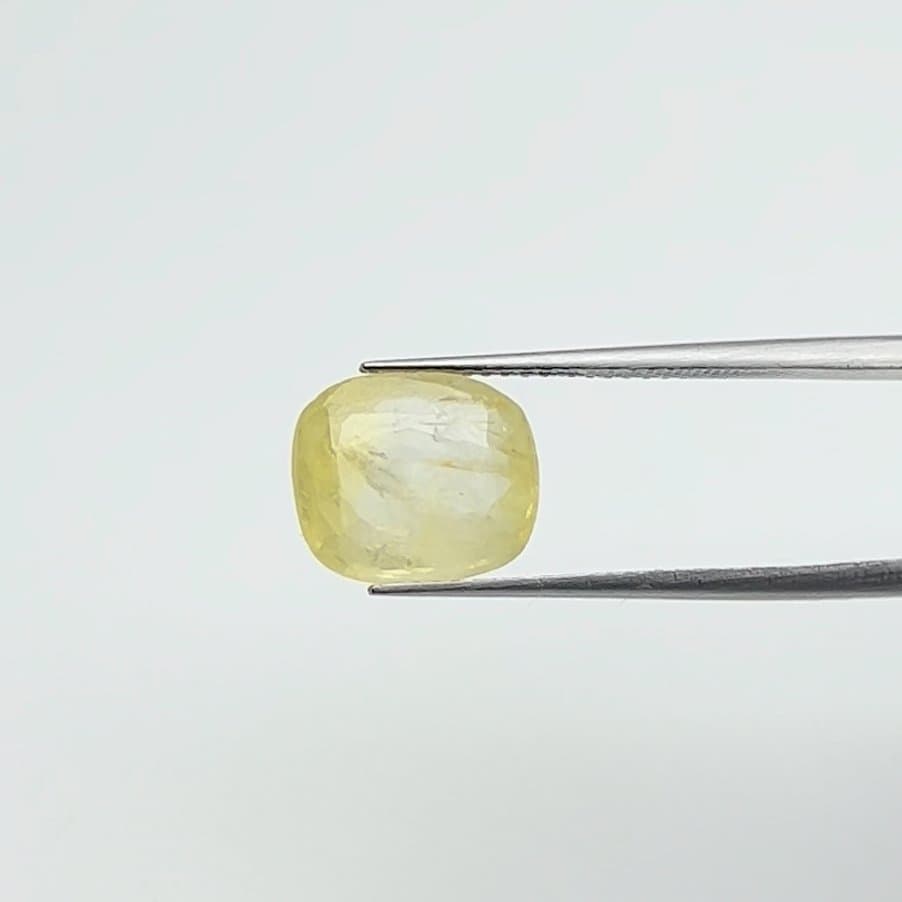 Yellow Sapphire | 6.00 Ratti
