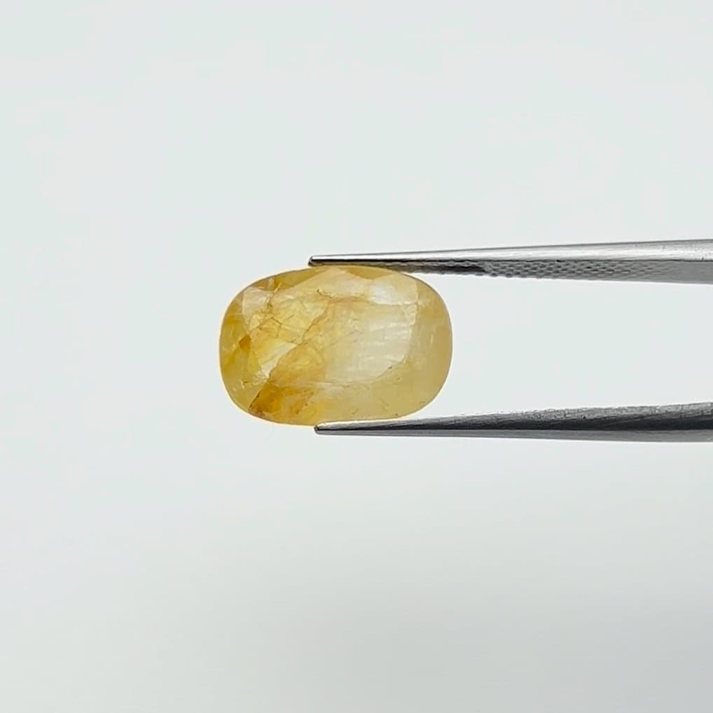Yellow Sapphire | 6.25 Ratti