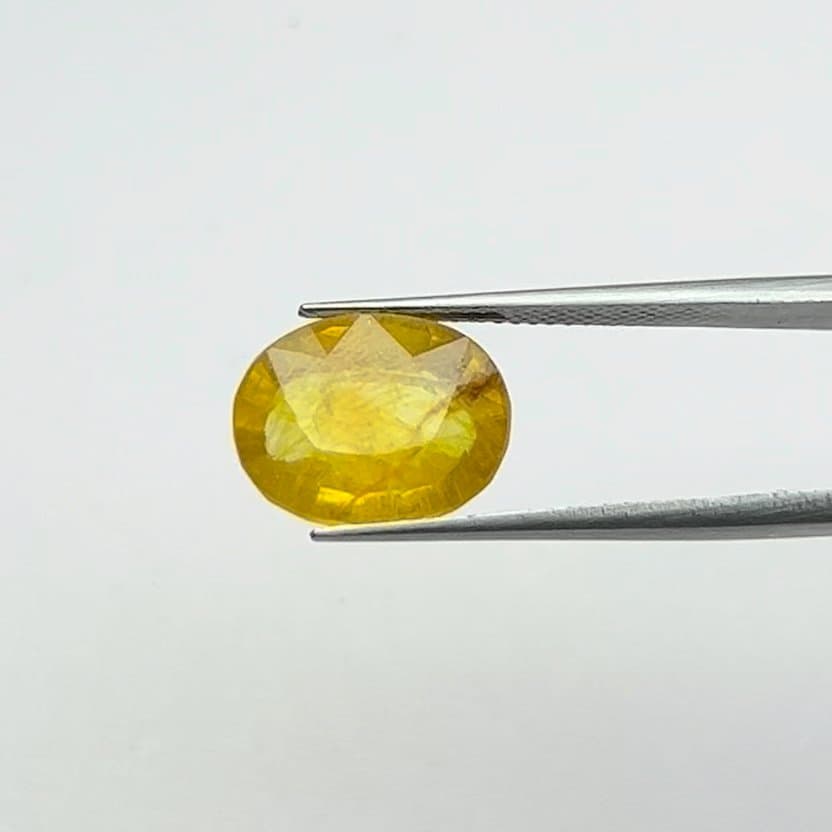 Yellow Sapphire | 7.75 Ratti