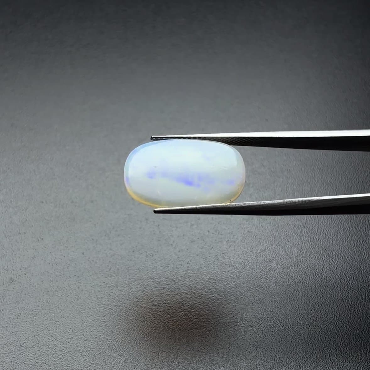 Fire opal I 6.25-Ratti