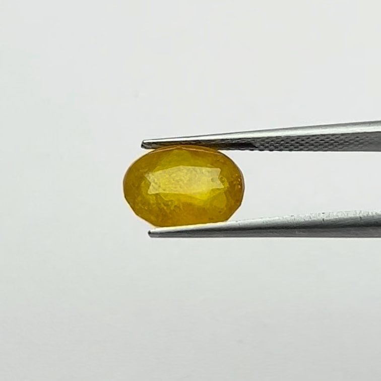 Yellow Sapphire | 4.50 Ratti