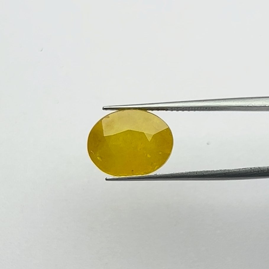 Yellow Sapphire | 9.25 Ratti