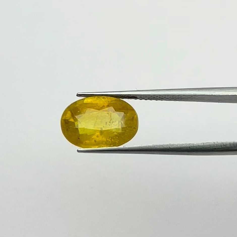 Yellow Sapphire | 5.50 Ratti