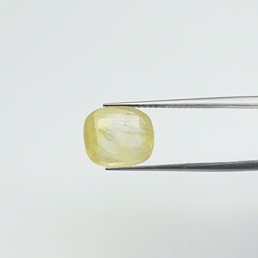 Yellow Sapphire | 6.00 Ratti