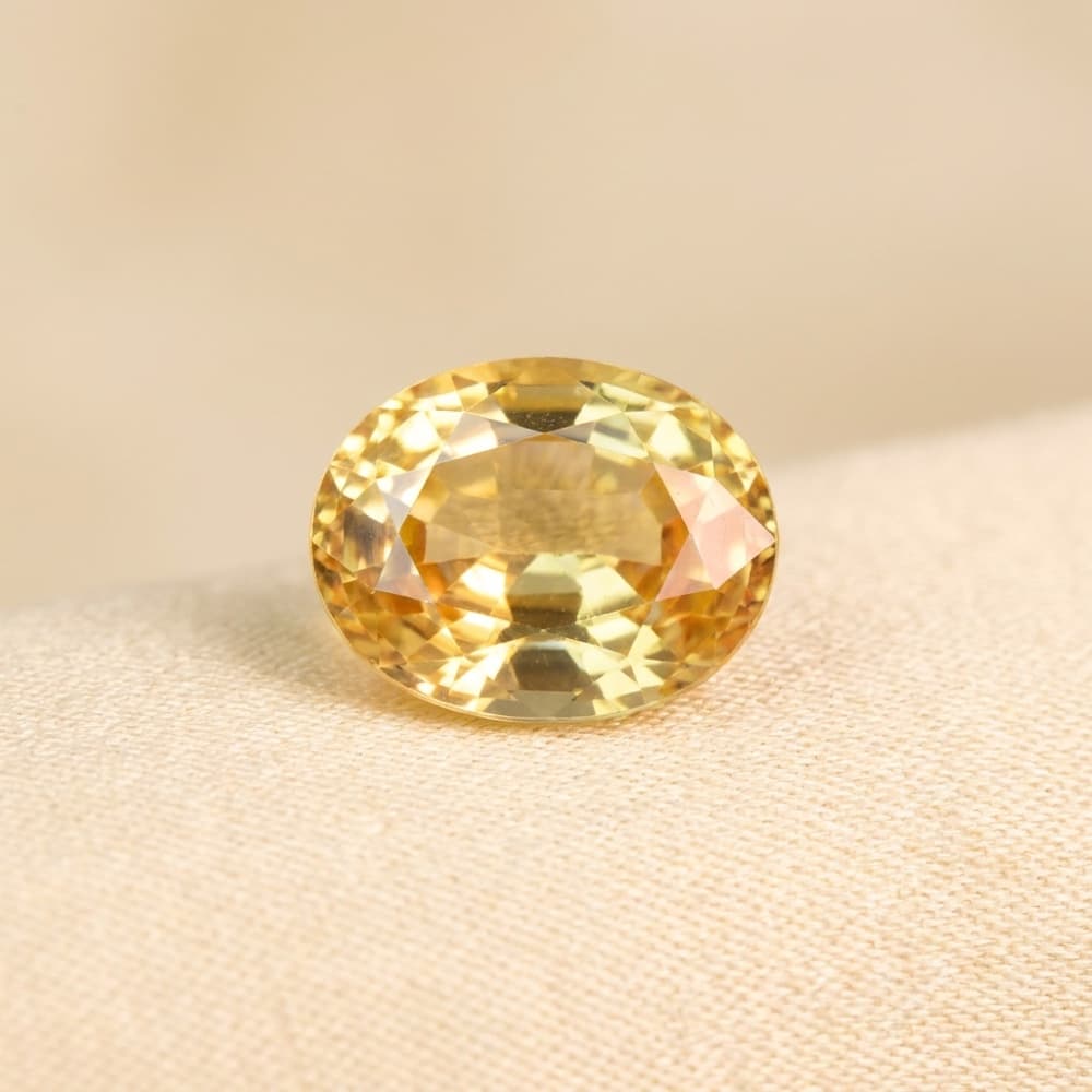 Yellow Sapphire (Pukhraj) Loose Gemstone
